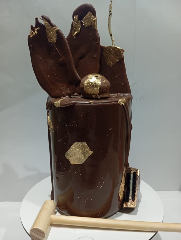 Torta Piñata Grande