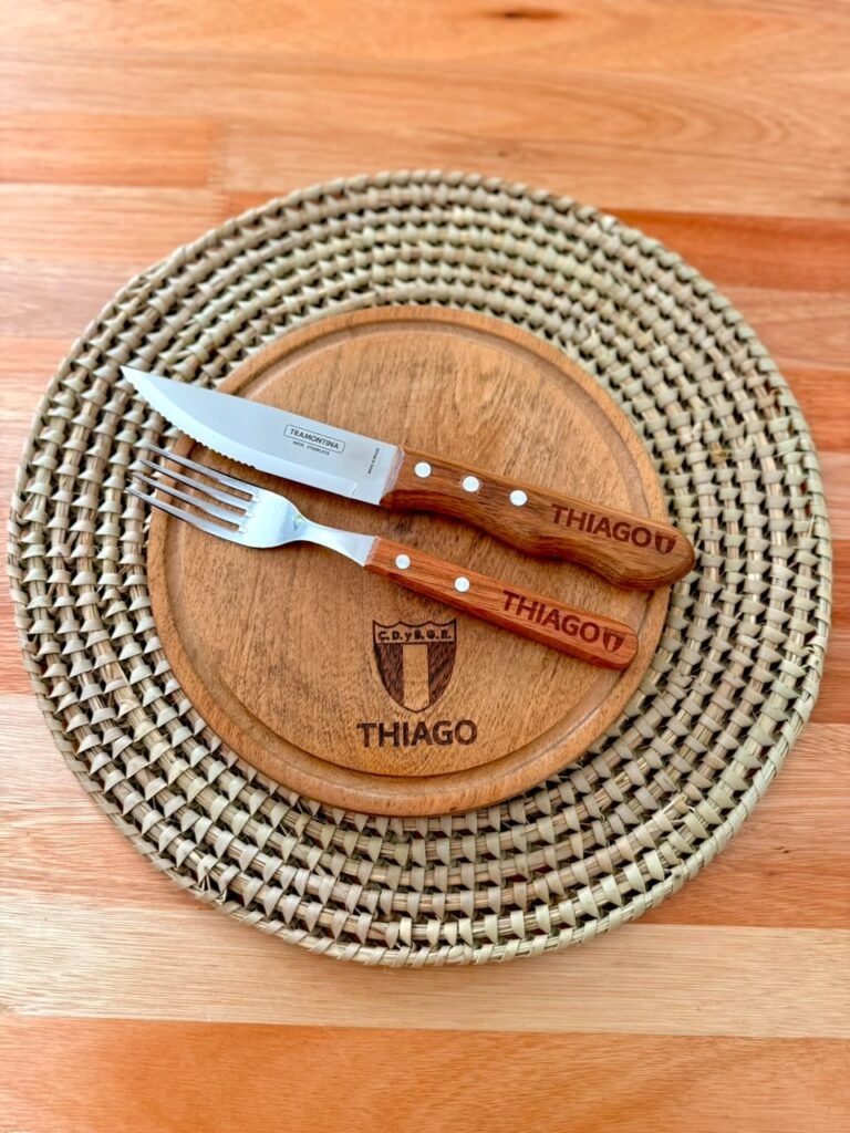 Juego de cuchillo mango grueso + tenedor